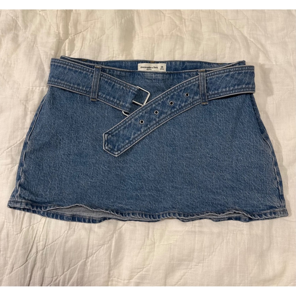 Abercrombie & Fitch Curve Love Mid Rise Belted Denim Skort Blue 28